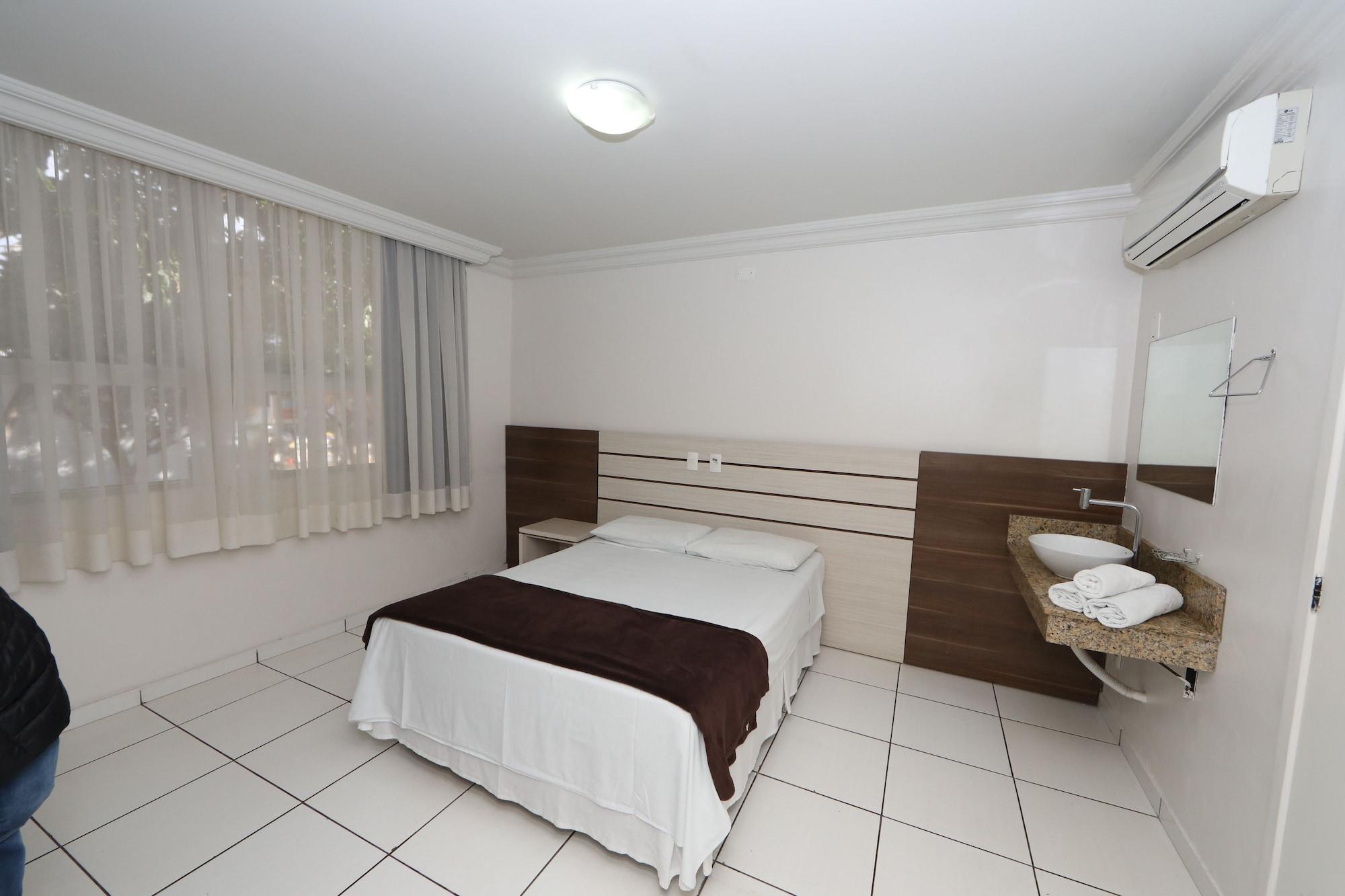 פוז דו איגואסו Hotel Dany מראה חיצוני תמונה