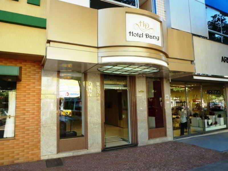 פוז דו איגואסו Hotel Dany מראה חיצוני תמונה